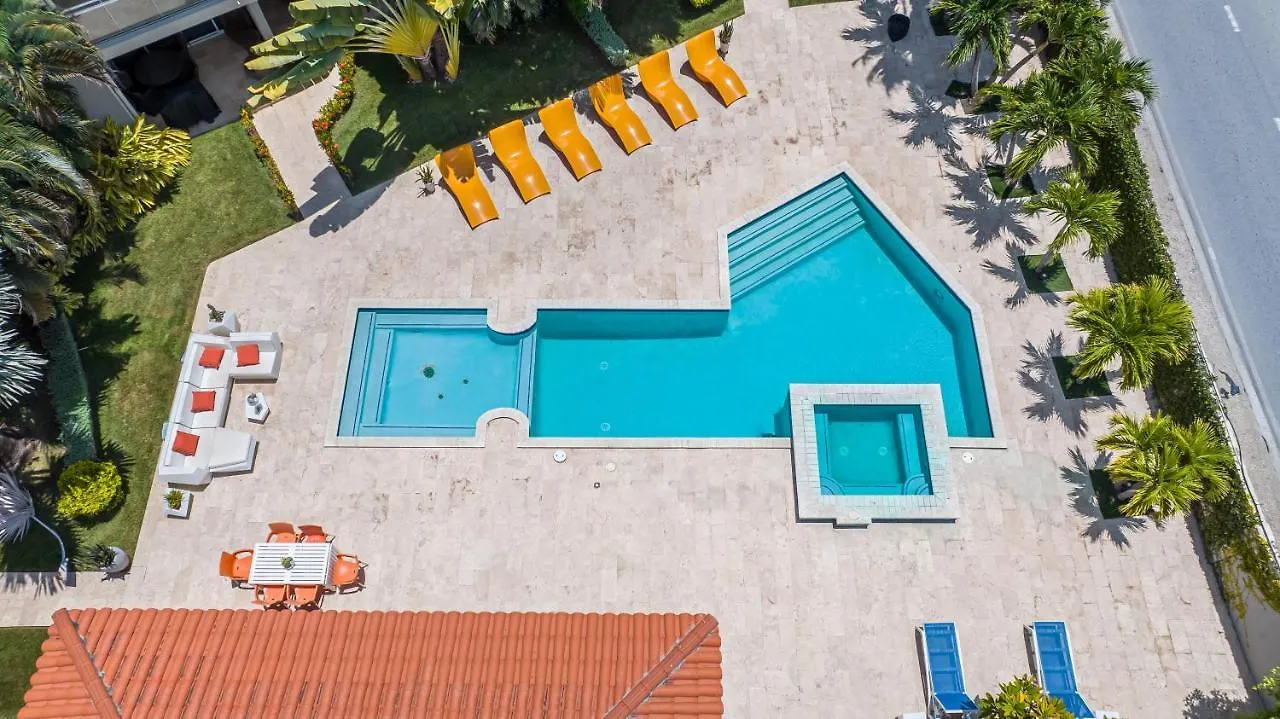 Apartmán Sunset 16 Caya Dr. J.E.M. Arends 1 Palm Beach Aruba